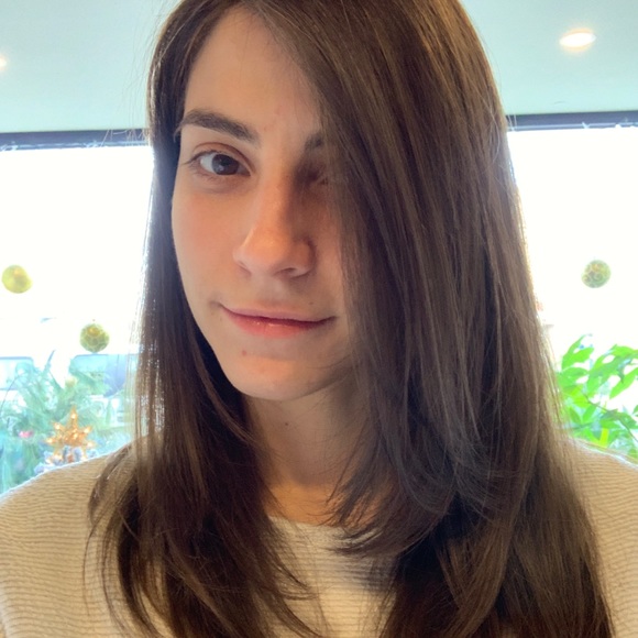 Meet your Posher, Kristyn - Picture 1 of 1